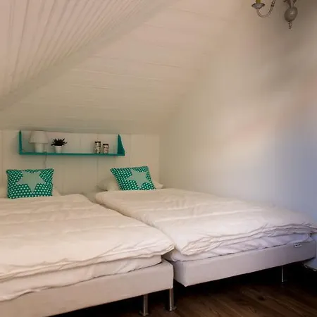 Pura Vida Beach Hostal